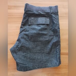 Lee Shorts Women 18 M Reg Fit Bermuda Mid Rise EUC Stretch Waist Preppy